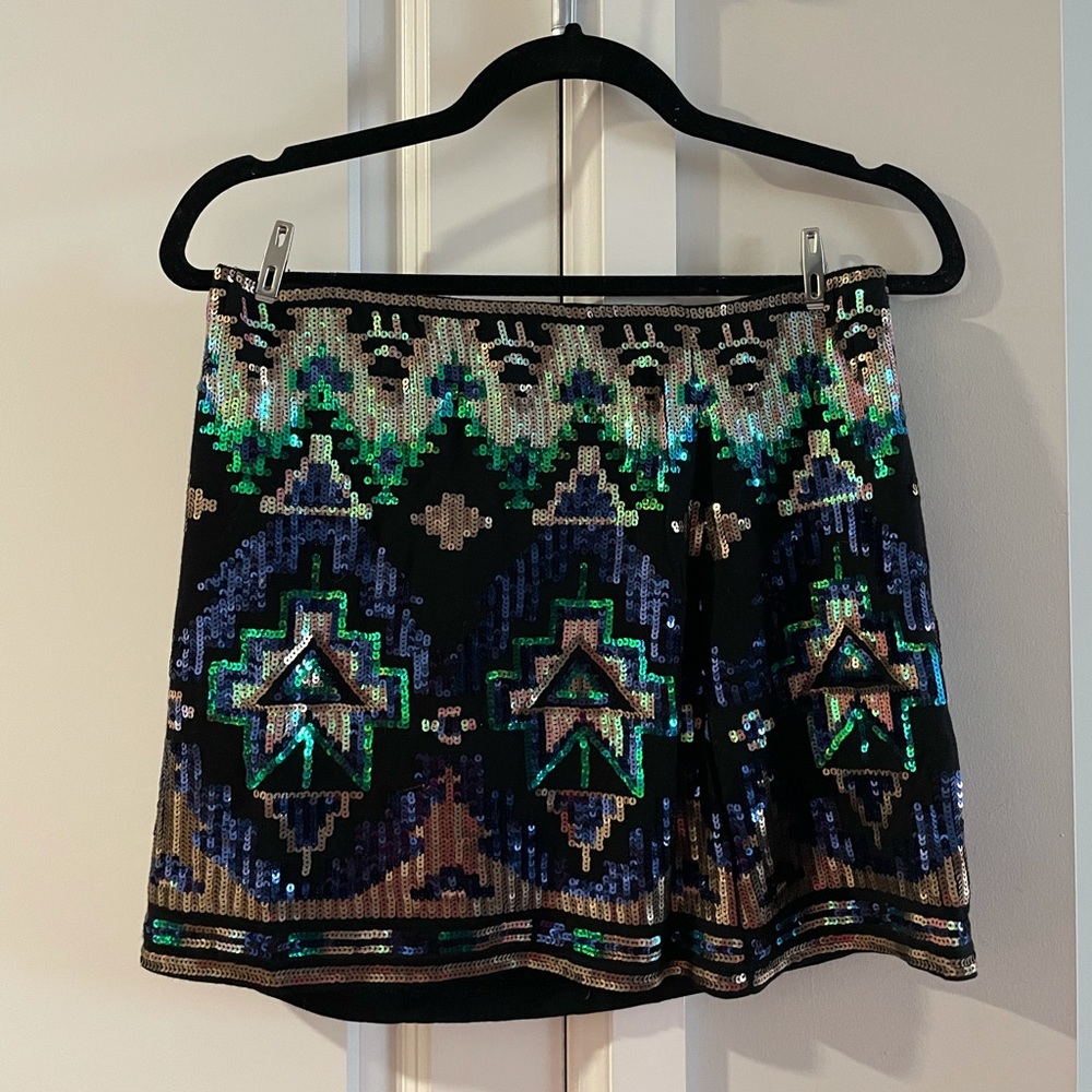 Verty Aztec Print Sequinned Skirt Size M NWOT